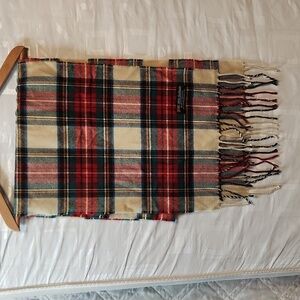 Made in Scotland plaid cashmere fringe scarf